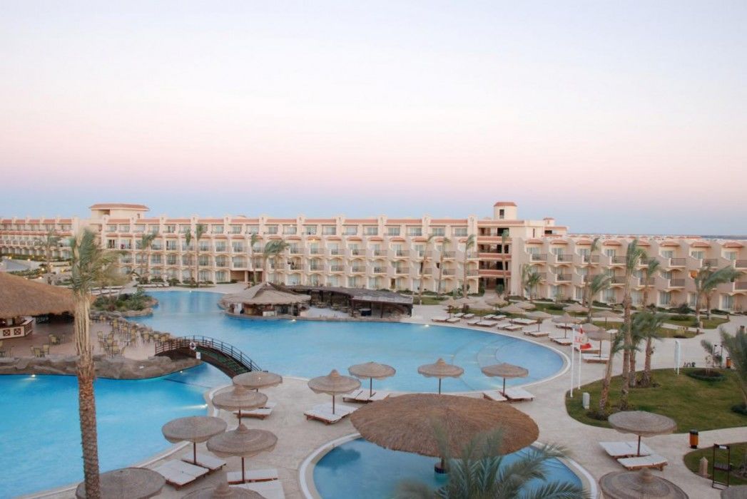 Pyramisa Sunset Pearl Apartments Hurghada Buitenkant foto